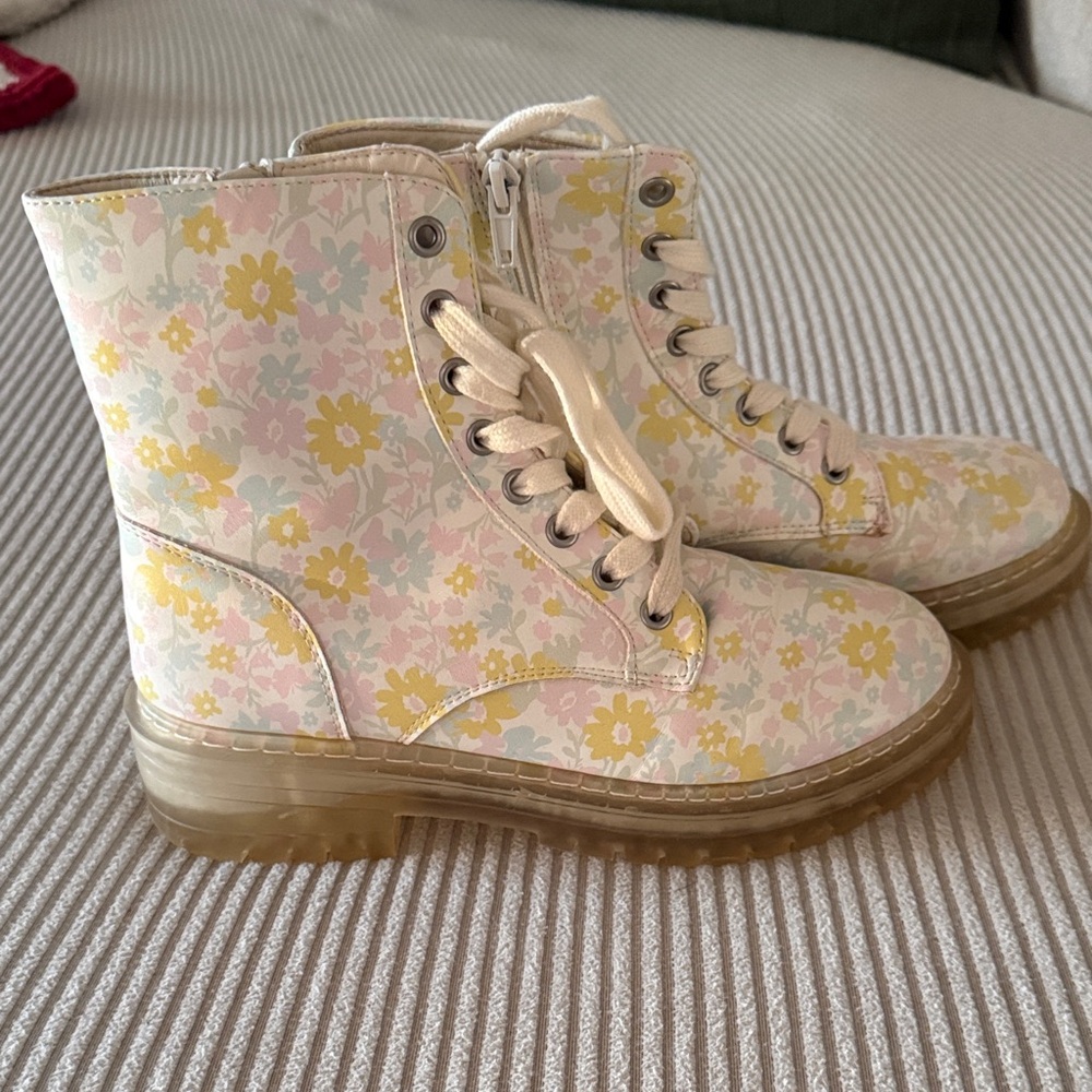 Floral Lace-Up Boots with Yellow and Pink Flowers